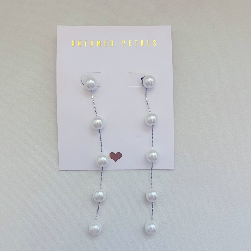 Harper Pearl Drop Earrings